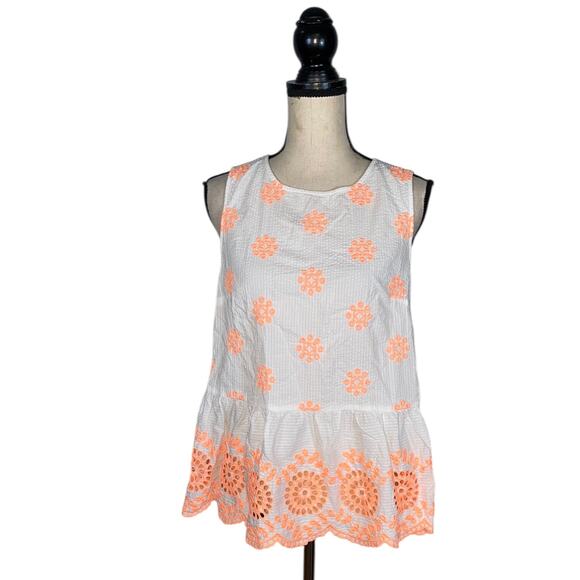 Lilly Pulitzer Lilliana Embroidered Seersucker Top in Cantaloupe.     Size: M - Picture 2 of 6